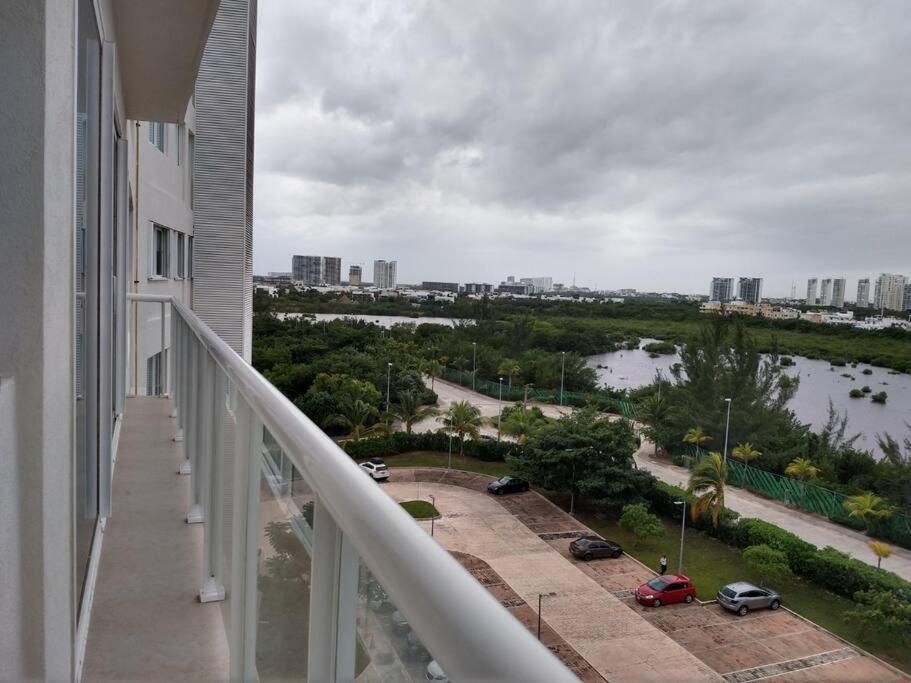 Hermoso Condo De 2 Habitaciones Frente Al Caribe Cancún Exteriör bild